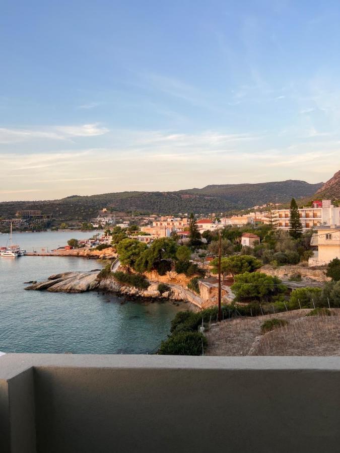 Kores Aegina Agia Marina  Buitenkant foto